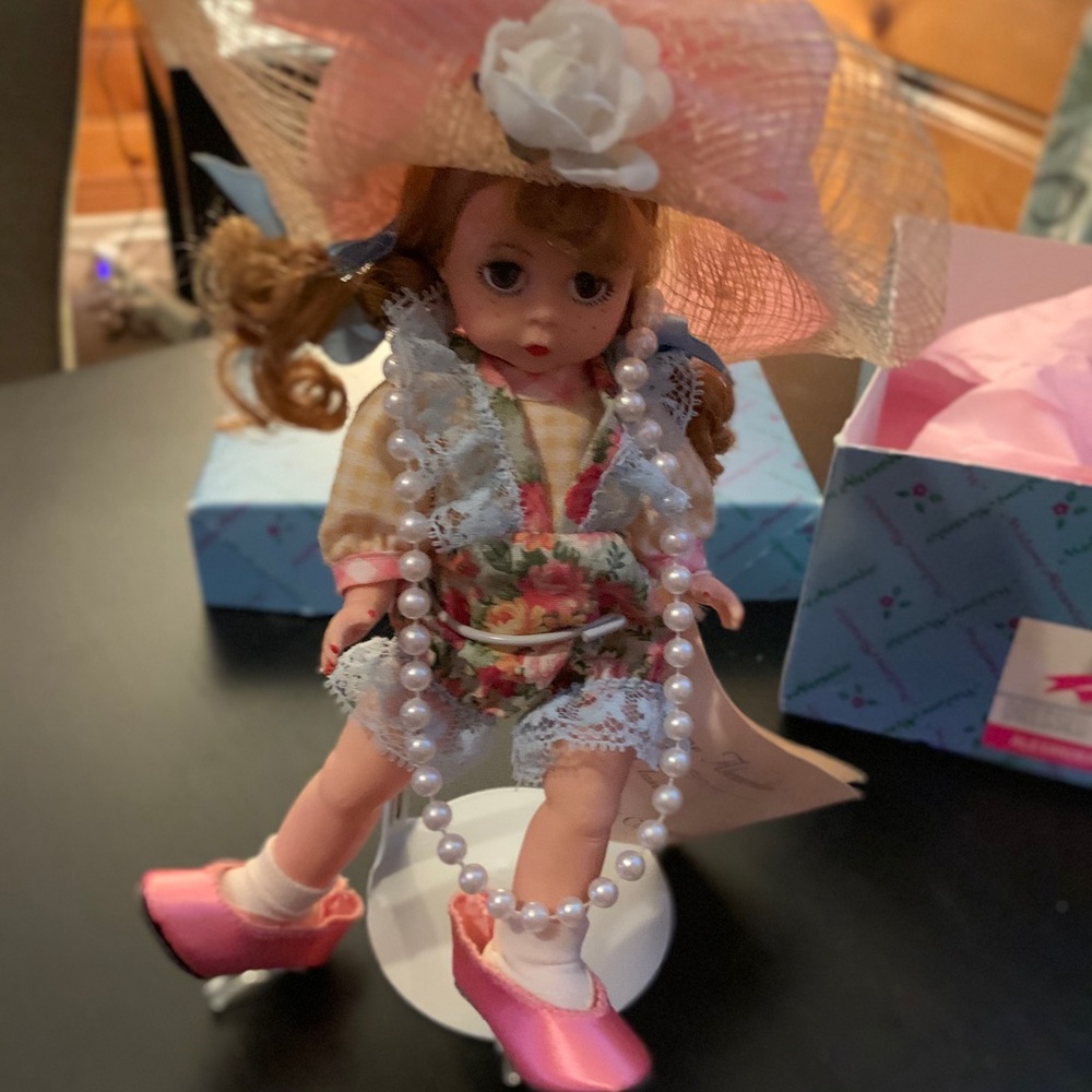 Madame Alexander Dressed Like Mommy